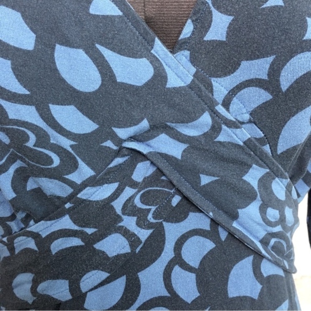 Boden | Blue Graphic Floral Tie Wrap Long Sleeve V-Neck Knit Top, Size UK 10 - Picture 4 of 7